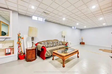 68 Floribunda Crescent Brampton ON L6T 4S2