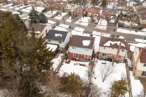 68 Floribunda Crescent Brampton ON L6T 4S2