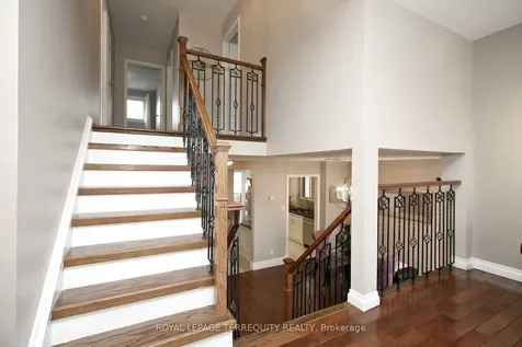 49 Weybridge Trail Brampton ON L6V 3S3