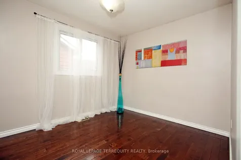 49 Weybridge Trail Brampton ON L6V 3S3