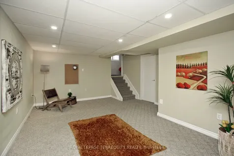 49 Weybridge Trail Brampton ON L6V 3S3