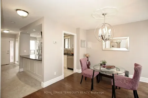 49 Weybridge Trail Brampton ON L6V 3S3