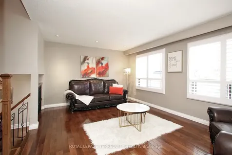 49 Weybridge Trail Brampton ON L6V 3S3