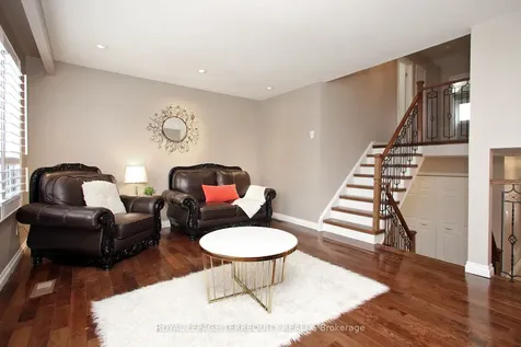 49 Weybridge Trail Brampton ON L6V 3S3