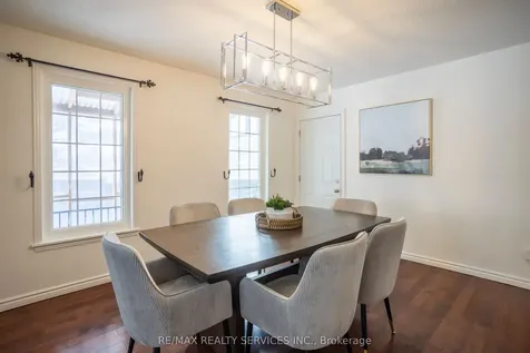 40 Nottingham Crescent Brampton ON L6S 4G4