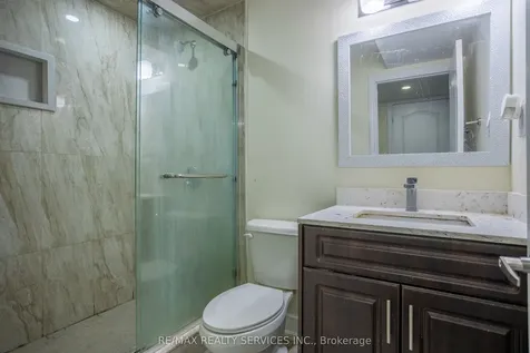 40 Nottingham Crescent Brampton ON L6S 4G4