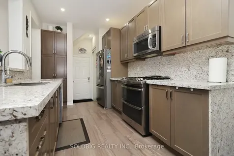 7 Callandar Road Brampton ON L7A 4V1