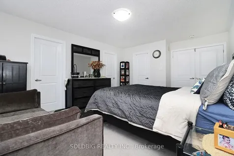 7 Callandar Road Brampton ON L7A 4V1