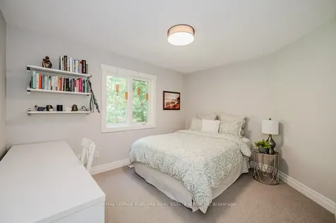 6490 Panton Street Burlington ON L7P 0M1