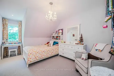 6490 Panton Street Burlington ON L7P 0M1