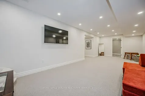 6490 Panton Street Burlington ON L7P 0M1