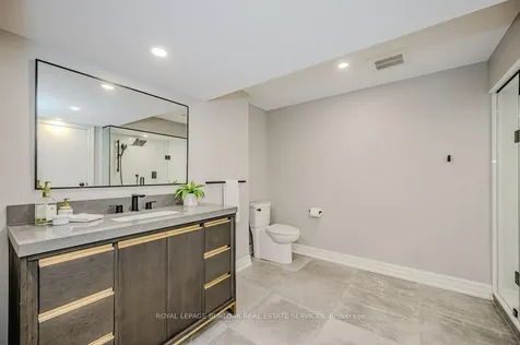 6490 Panton Street Burlington ON L7P 0M1