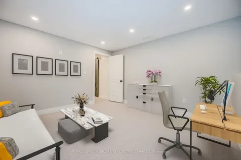 6490 Panton Street Burlington ON L7P 0M1