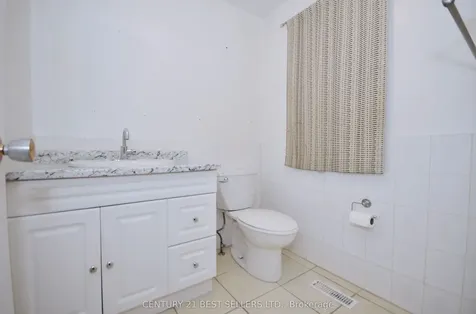 34 Banting Crescent Brampton ON L6Y 2K9