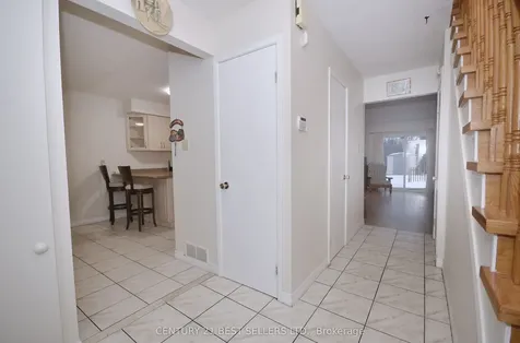 34 Banting Crescent Brampton ON L6Y 2K9