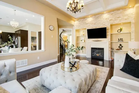 133 Elbern Markell Drive Brampton ON L6X 0X5