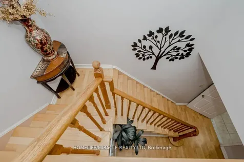 66 Ebby Avenue Brampton ON L6Z 3T5