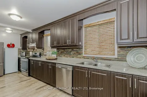 66 Ebby Avenue Brampton ON L6Z 3T5