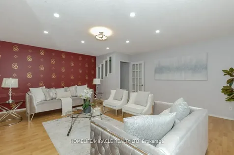 66 Ebby Avenue Brampton ON L6Z 3T5