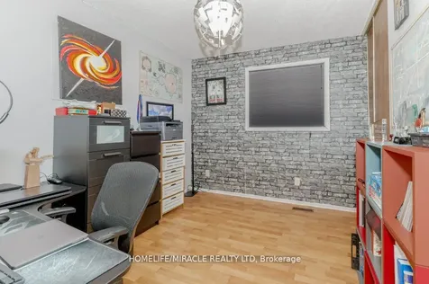 66 Ebby Avenue Brampton ON L6Z 3T5