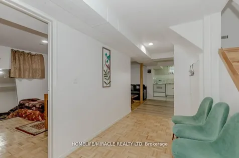 66 Ebby Avenue Brampton ON L6Z 3T5