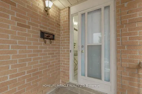 66 Ebby Avenue Brampton ON L6Z 3T5