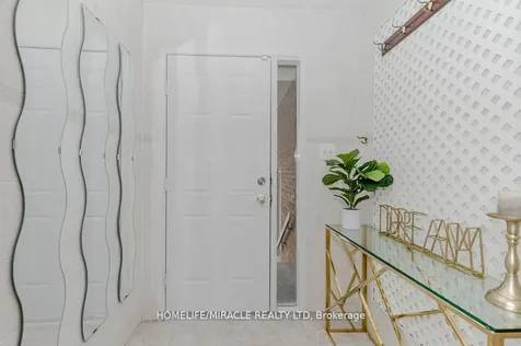 66 Ebby Avenue Brampton ON L6Z 3T5