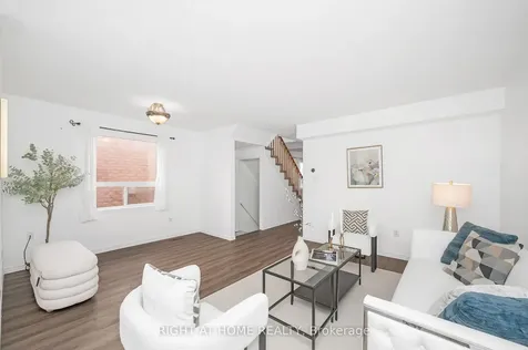 1768 Lampman Avenue Burlington ON L7L 7L4