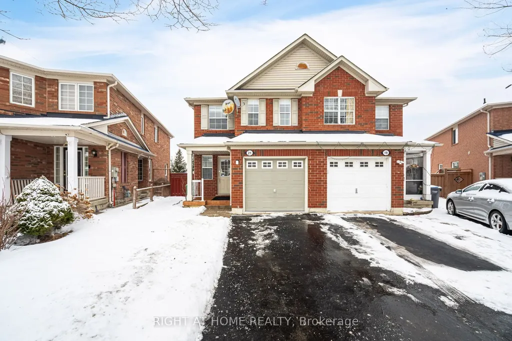 21 Herdwick Street Brampton ON L6S 6L6