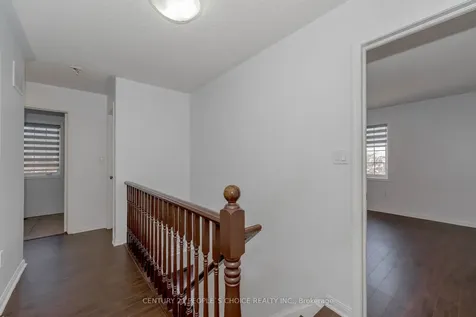 29 Jessop Drive Brampton ON L7A 3M8