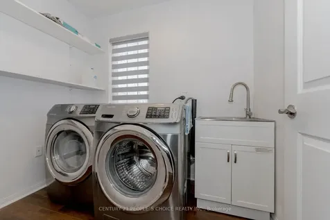 29 Jessop Drive Brampton ON L7A 3M8