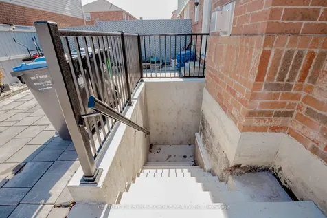 29 Jessop Drive Brampton ON L7A 3M8