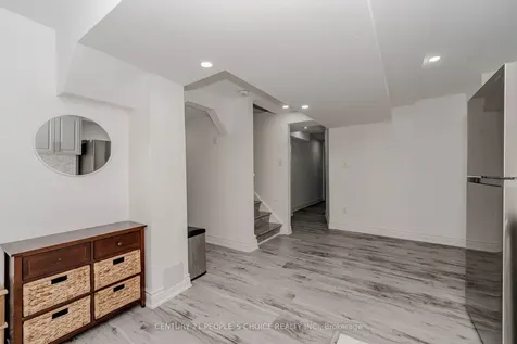 29 Jessop Drive Brampton ON L7A 3M8