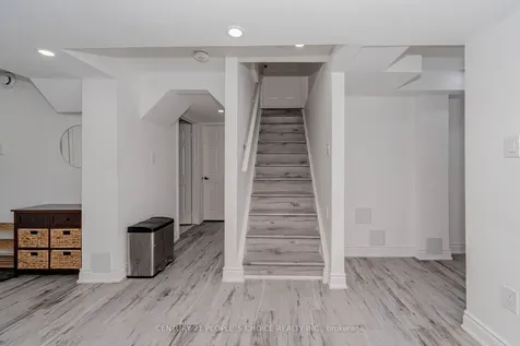 29 Jessop Drive Brampton ON L7A 3M8