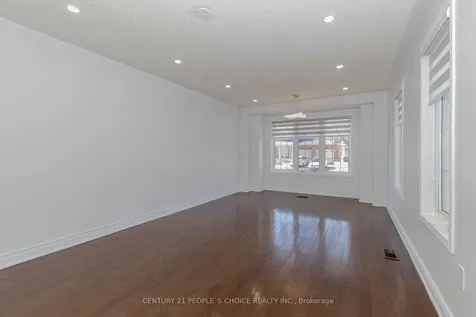 29 Jessop Drive Brampton ON L7A 3M8