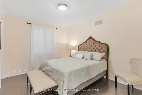 30 Trail Rider Drive Brampton ON L6P 4M4