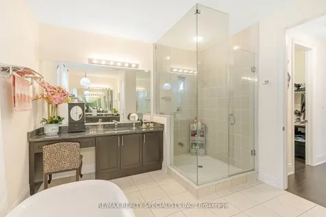 30 Trail Rider Drive Brampton ON L6P 4M4