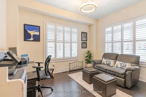 30 Trail Rider Drive Brampton ON L6P 4M4