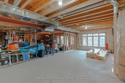 30 Trail Rider Drive Brampton ON L6P 4M4