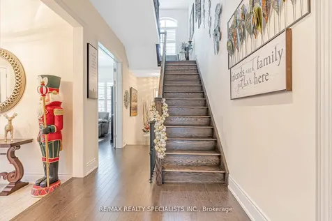 30 Trail Rider Drive Brampton ON L6P 4M4