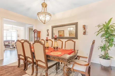 30 Trail Rider Drive Brampton ON L6P 4M4