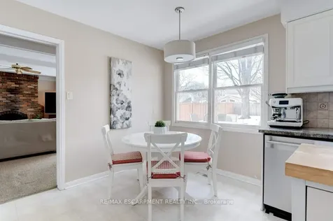 4471 Tremineer Avenue Burlington ON L7L 1H8