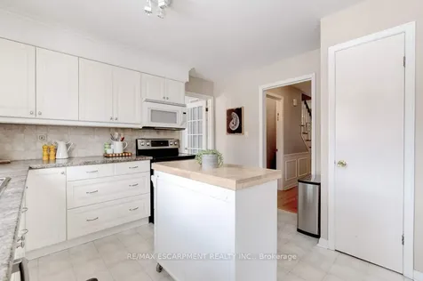 4471 Tremineer Avenue Burlington ON L7L 1H8