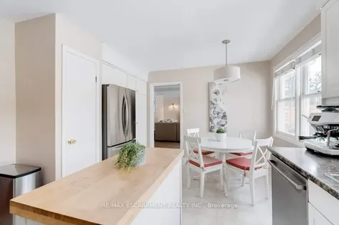 4471 Tremineer Avenue Burlington ON L7L 1H8