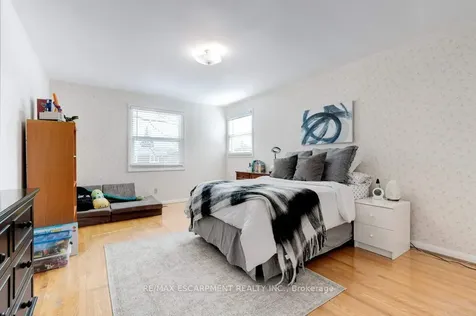 4471 Tremineer Avenue Burlington ON L7L 1H8