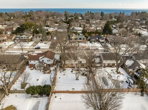 4471 Tremineer Avenue Burlington ON L7L 1H8