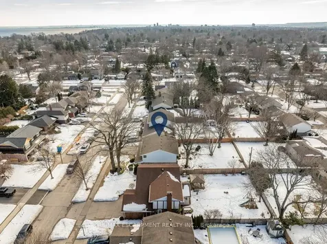 4471 Tremineer Avenue Burlington ON L7L 1H8