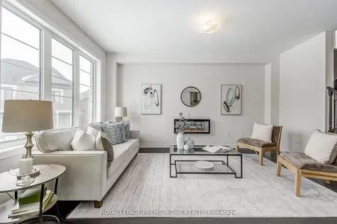 27 Sapwood Crescent Brampton ON L6Z 0K8