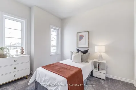 27 Sapwood Crescent Brampton ON L6Z 0K8