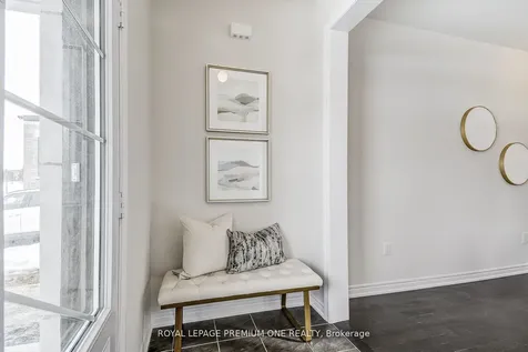 27 Sapwood Crescent Brampton ON L6Z 0K8